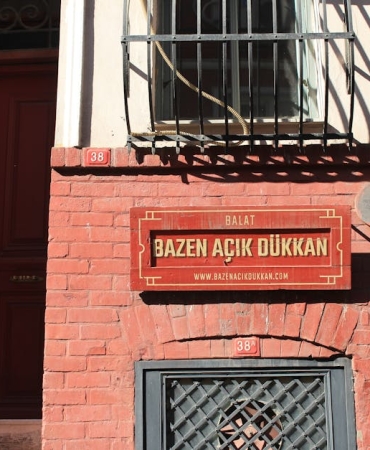 L-98-59-d-Magma-Okyanusuyla-Kapli-Tuhaf-Bir-Otegezegen-Kesfedildi-featured